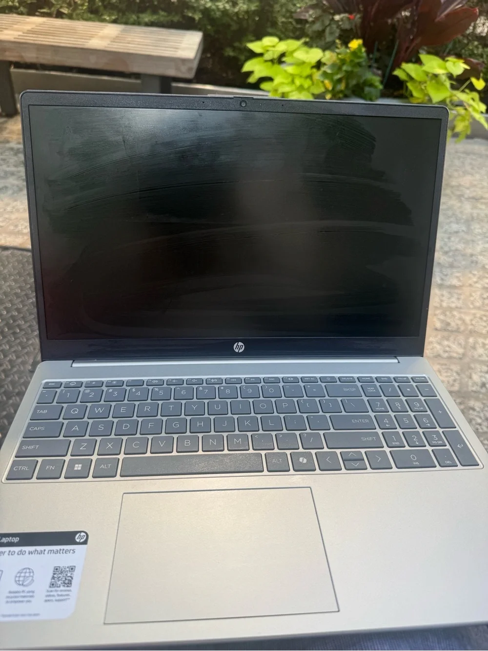 HP - 15.6